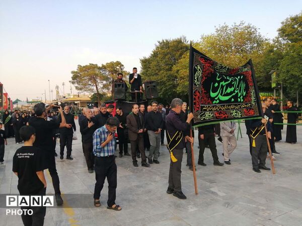 دسته عزاداری فرهنگیان و دانش آموزان استان قم