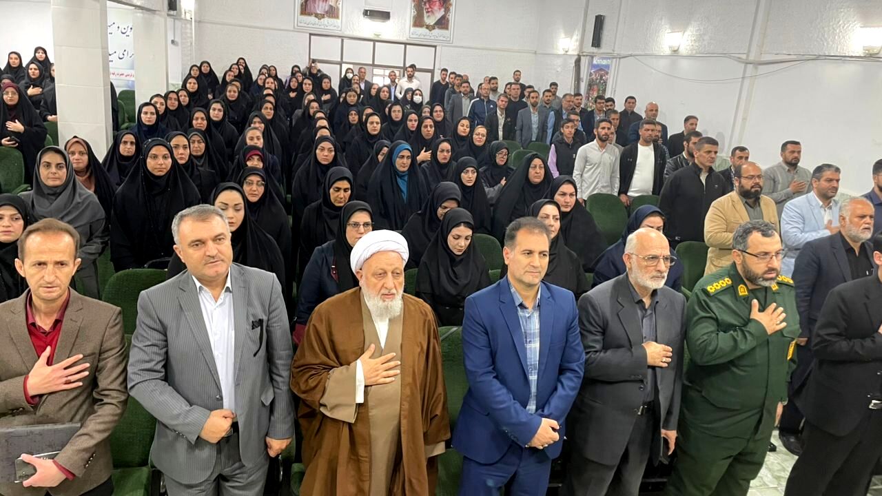ارتقاء سلامت روان دانش‌آموزان و مربیان آستارا با ۴ کارگاه تخصصی در هفته بهداشت روان