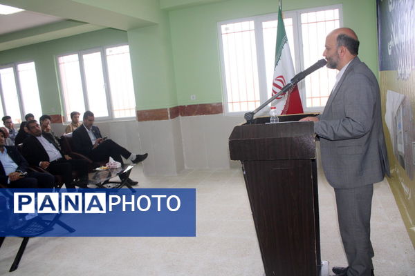 آیین افتتاح و بهره برداری از هنرستان 12 کلاسه انقلاب اسلامی بوشهر