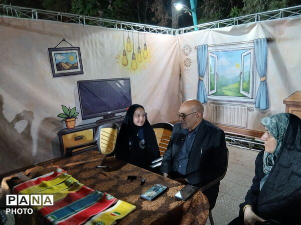 غرفه «باانرژی‌ها» ؛ مسئولیت‌پذیری و مشارکت اجتماعی
