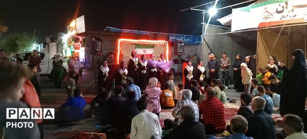 دویست شب ایستادگی پای پرچم در مشهد