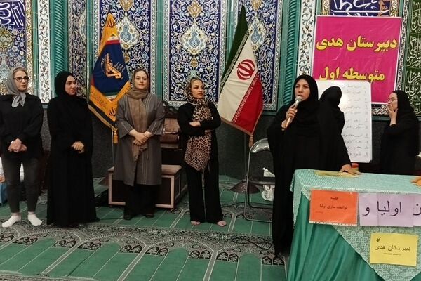 چهره‌های جدید انجمن دبیرستان هدی؛ با رای اولیا دانش‌آموزان