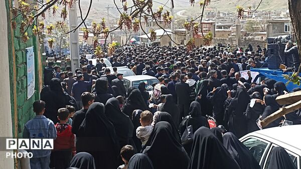 تشییع باشکوه سرباز شهید کاج   