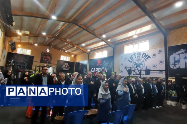  خدمت‌رسانی دولت به مردم زرقان در دهه فجر 