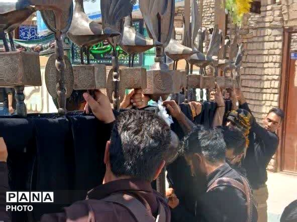 در هشتمین روز ماه محرم طنین نوای یا حسین در کوچه‌های فدافن پیچید
