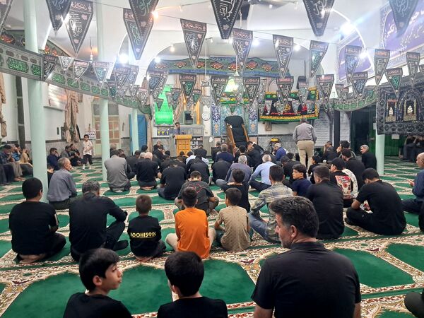 عزاداری شب‌های محرم در مسجد صاحب الزمان آشخانه 