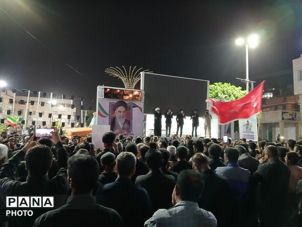 مردم با شعار «مرگ بر آمریکا» تجدید بیعت کردند