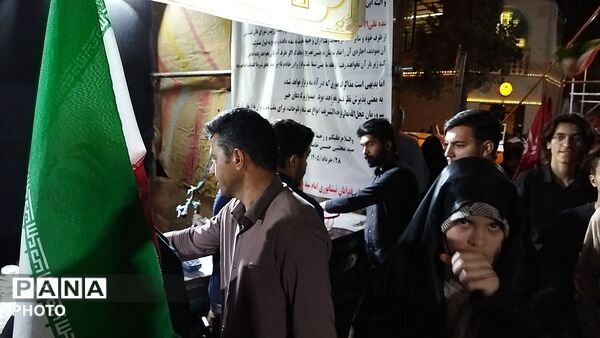 غرفه حسینیه امام خامنه ای و رسانه امام رضا در اجتماعات مردمی 