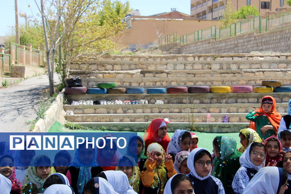 «جشنواره دا» در دبستان غیرانتفاعی امام صادق (ع) 