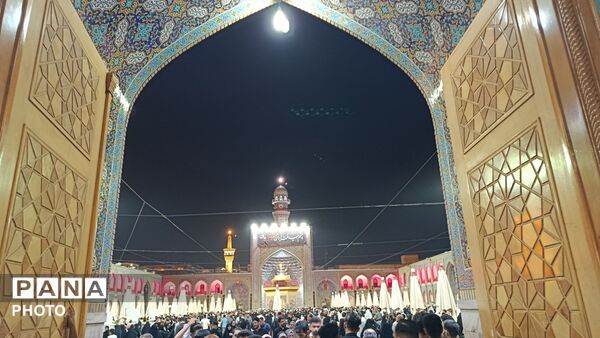 آماده سازی حرم مطهر امام رضا علیه‌السلام برای تشییع رهبر شهید