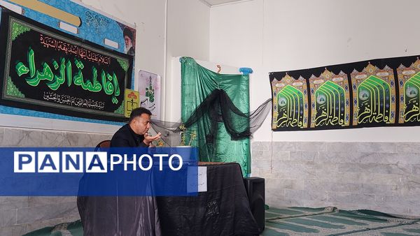 برگزاری مراسم دهه فاطمیه در دبیرستان فاطمه الزهرا(س)