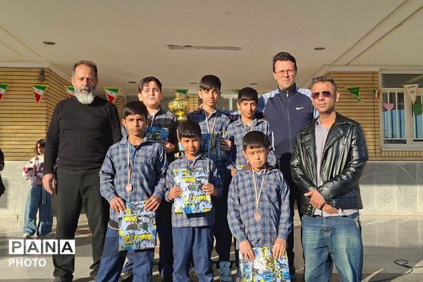 هفته امور تربیتی در دبستان ایمان