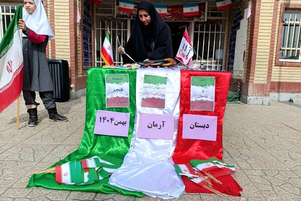 طنین زنگ انقلاب در مدارس شهرستان شهریار 