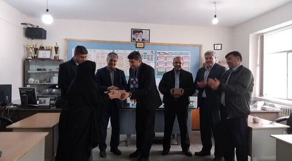 بازدید مسئولان سازمان دانش‌آموزی آذربایجان شرقی از مدارس تمام تشکیلاتی اهر