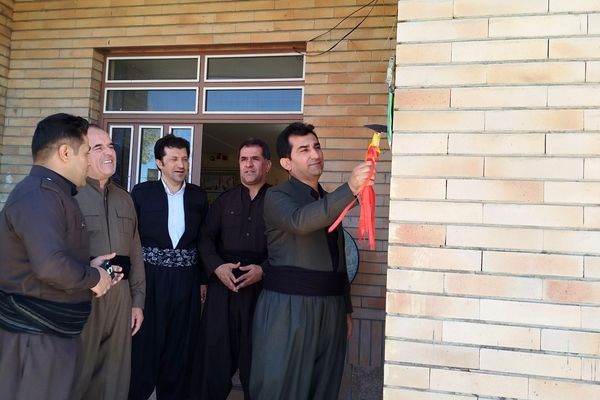 جشن عاطفه‌ها در ثلاث باباجانی 