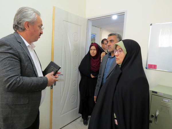 بازدید مدیرکل امور تربیتی، مشاوره و مراقبت در برابر آسیب‌های اجتماعی وزارت آموزش و پرورش از مرکز مشاوره بجنورد