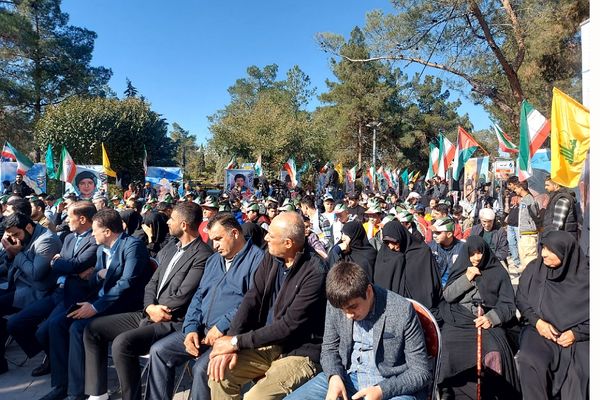 افتتاحیه ملی اردوی راهیان نور همزمان با گرامیداشت روز نوجوان و هفته بسیج دانش‌آموزی در گلزار شهدای تهران