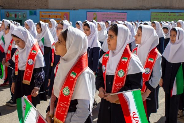برگزاری همایش یاوران انقلاب، پیشتازان مقاومت در شهرستان محلات