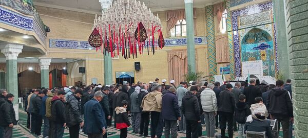 آخرین جمعه پاییز؛ هم‌نوایی دل‌ها در میعادگاه نماز جمعه