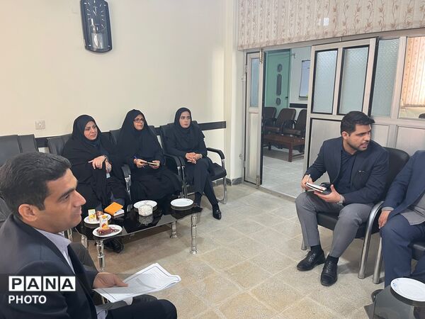 جلسه هماهنگی و برنامه‌ریزی برگزاری «جشن عاطفه‌ها» در زاهدان