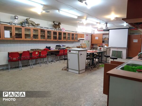  آماده‌سازی  دبیرستان شاهد معراج  در طرح پروژه مهر