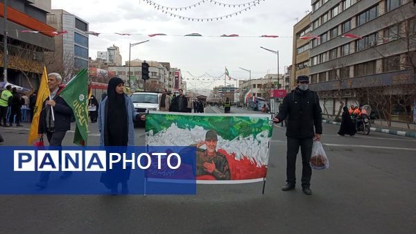 تجدید پیمان مردم پایتخت در روز ۲۲ بهمن