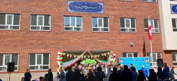 آیین افتتاح مدرسه ۱۲ کلاسه خیری, مشارکتی زنده یاد حاج فضل الله حریریان در محمد شهر کرج