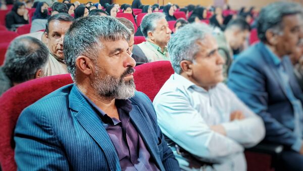 آیین گرامیداشت تجلیل از معلمان نمونه کشوری کهگیلویه و بویراحمد