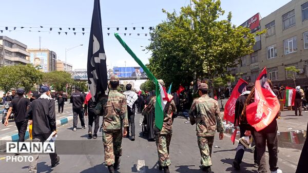 رستاخیز تاریخی لثارات خامنه ای در تهران