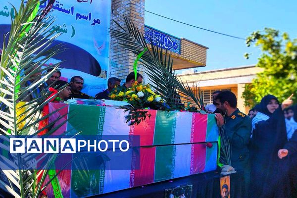  استقبال از شهدای گمنام در دبیرستان فرهیختگان شهرستان باشت