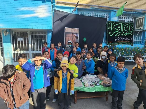مراسم سوگواری ایام فاطمیه در دبستان پسرانه شهید رسول نم نبات ناحیه۴ 