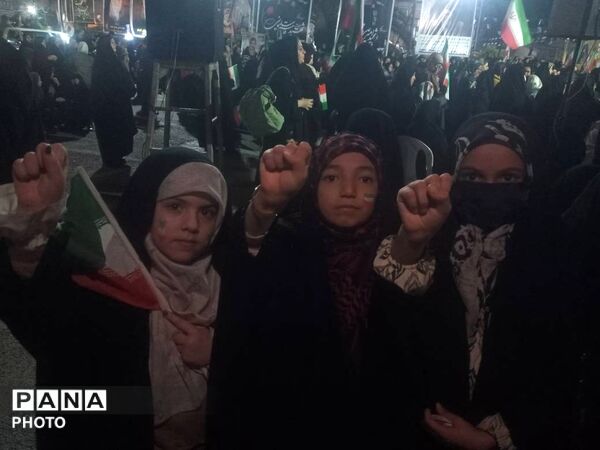 اجتماع مردمی حامیان آرمان‌های انقلاب اسلامی ایران در گلوگاه 