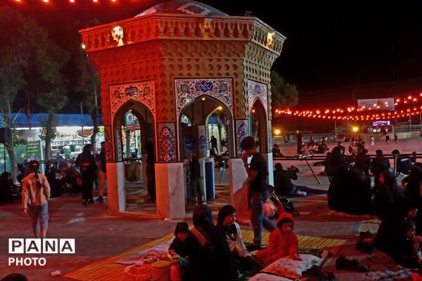 مراسم دسته عزاداری سید و سالار شهیدان امام حسین (ع) 