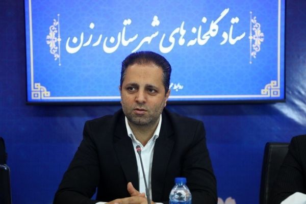 نشست ستاد توسعه گلخانه‌های شهرستان رزن با حضور مسئولان ارشد استان