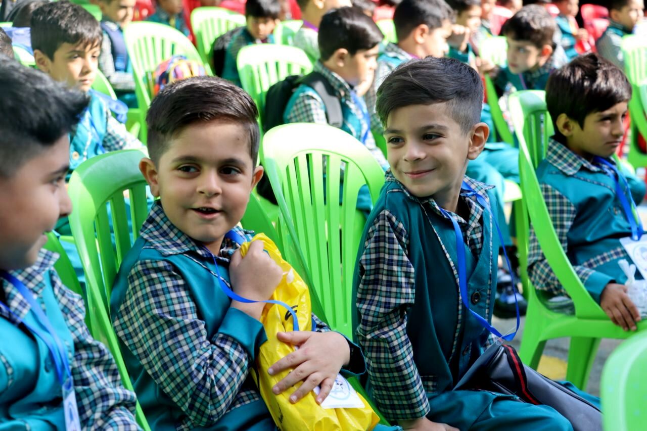 جشن شکوفه‌ها و آغاز سال تحصیلی بیش از 93 هزار دانش‌آموز اول دبستان برگزار شد