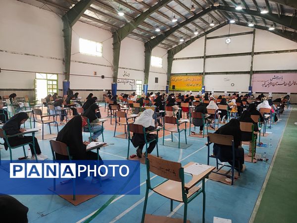 بازدید مدیر آموزش و پرورش سملقان از آزمون های ورودی مدارس تیزهوشان