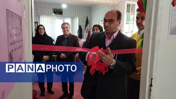 افتتاح کارگاه آشپزی و اتاق گفتگوی انجمن اولیا و مربیان در آموزشگاه ولایت