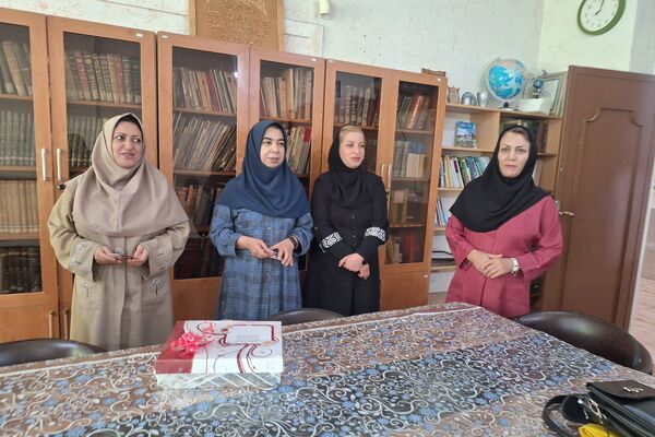 تقدیر از مدیر، کادر آموزشی و پرورشی آموزشگاه پویش ناحیه ۳شیراز 