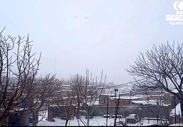 بارش برف در روستای گزکوه فاروج