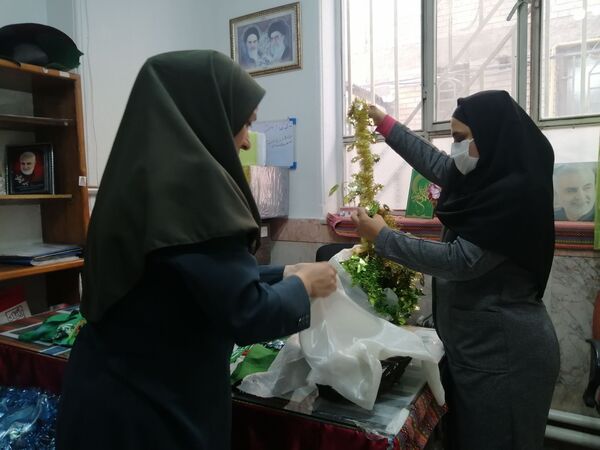جشن شادی در دبستان نیایش