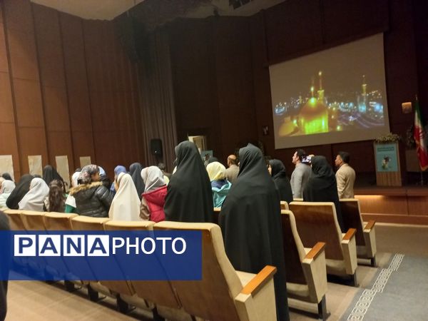 تجلیل از دانش‌آموزان برگزیده چهل و دومین‌ مسابقات فرهنگی و هنری امید فردا ناحیه ۳ مشهد مقدس 