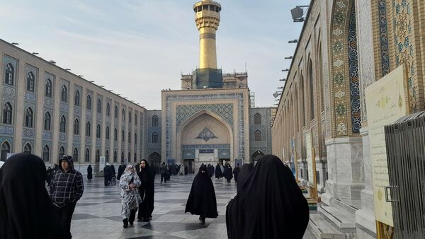 همدلی و زیارت در چهارشنبه‌های رضوی
