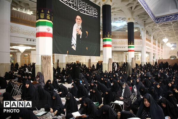 مراسم عزاداری ایام فاطمیه در حرم حضرت معصومه(س)