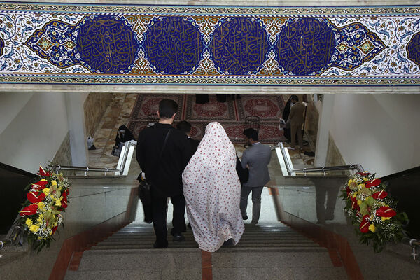 جشن ازدواج ۶۵۰ زوج دانشجوی دانشگاه‌های قم در سالروز میلاد جوادالائمه(س)