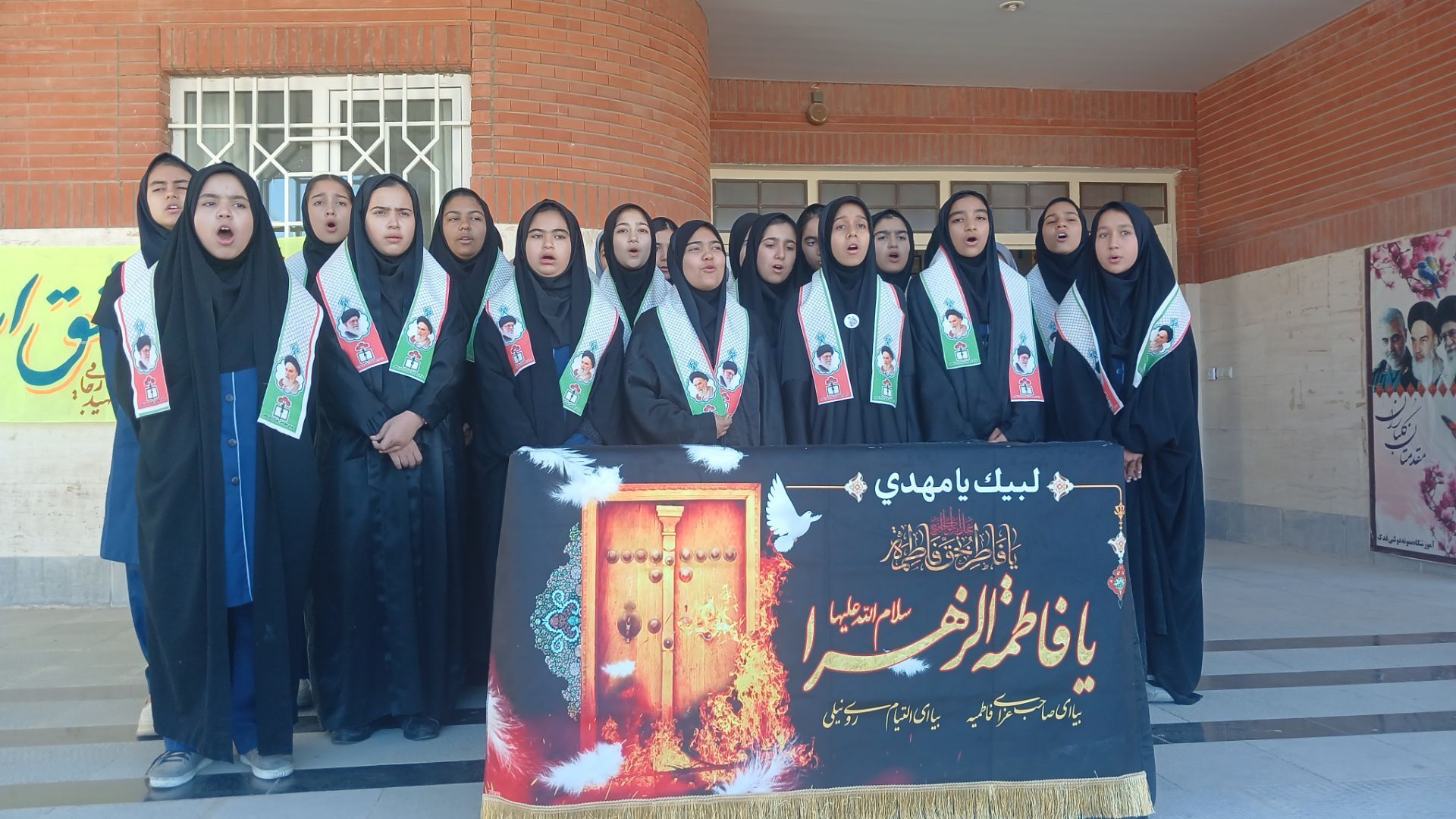 برپایی موکب دانش‌آموزی به‌مناسبت شهادت حضرت فاطمه(س)