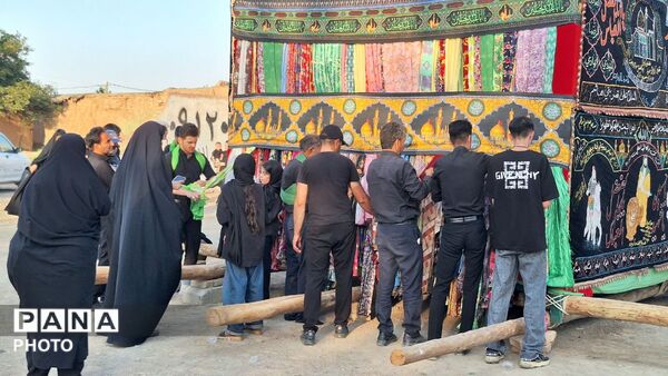 شکوهِ سوگ در پناهِ قدمگاه علی (ع)؛ نخل‌گردانی، بازخوانیِ پیوندِ عشق و ارادت