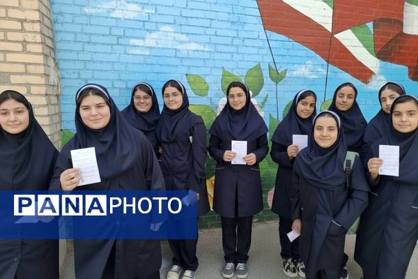 از کلاس تا صندوق رأی؛ تمرین مسئولیت در مدارس فشافویه