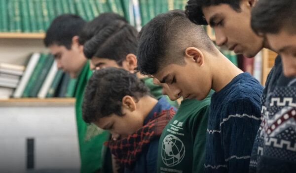 اعتکاف پسران نسل آفتاب
