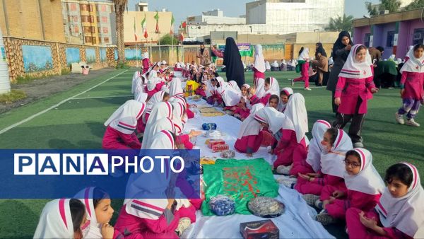 مدرسه‌ای به رنگ انتظار؛ جشن مهدوی در قاب لبخند دانش‌آموزان