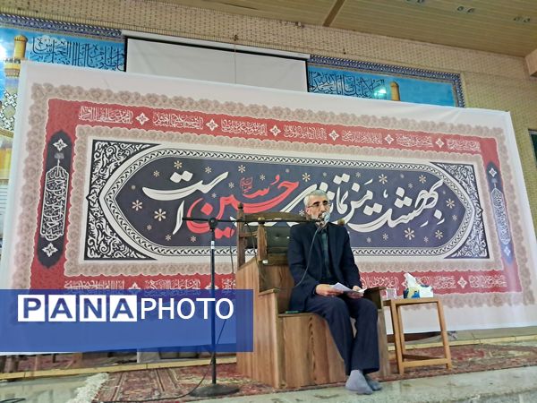 تکریم سلامت زائران اربعین در قائمشهر